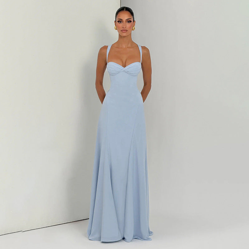 Damen Elegantes und figurbetontes Abendkleid mit drapierten Cups