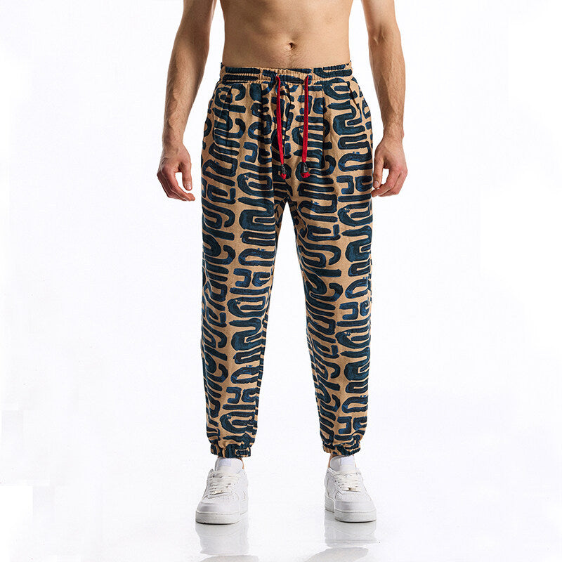 Herren Jogginghose mit modernem Patchwork-Design