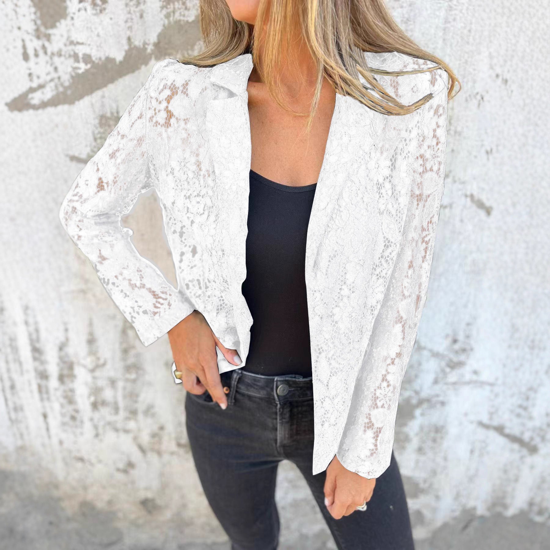 Damen Spitzenjacke mit lässigem Schnitt und eleganten Details Shopnory