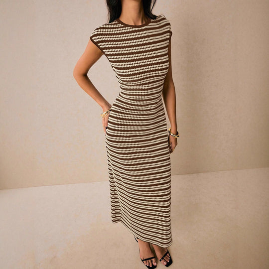 Damen Figurbetontes geripptes Midikleid mit kurzen Cap-Ärmeln und Rautenstreifen Shop Nory