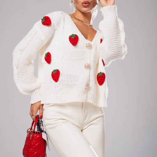 Damen Kurzgeschnittene Strickjacke mit V‑Ausschnitt und gehäkelten Erdbeerapplikationen Shop Nory