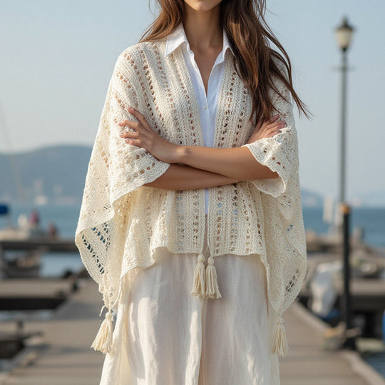 Damen luftiger Strickponcho mit Fransen