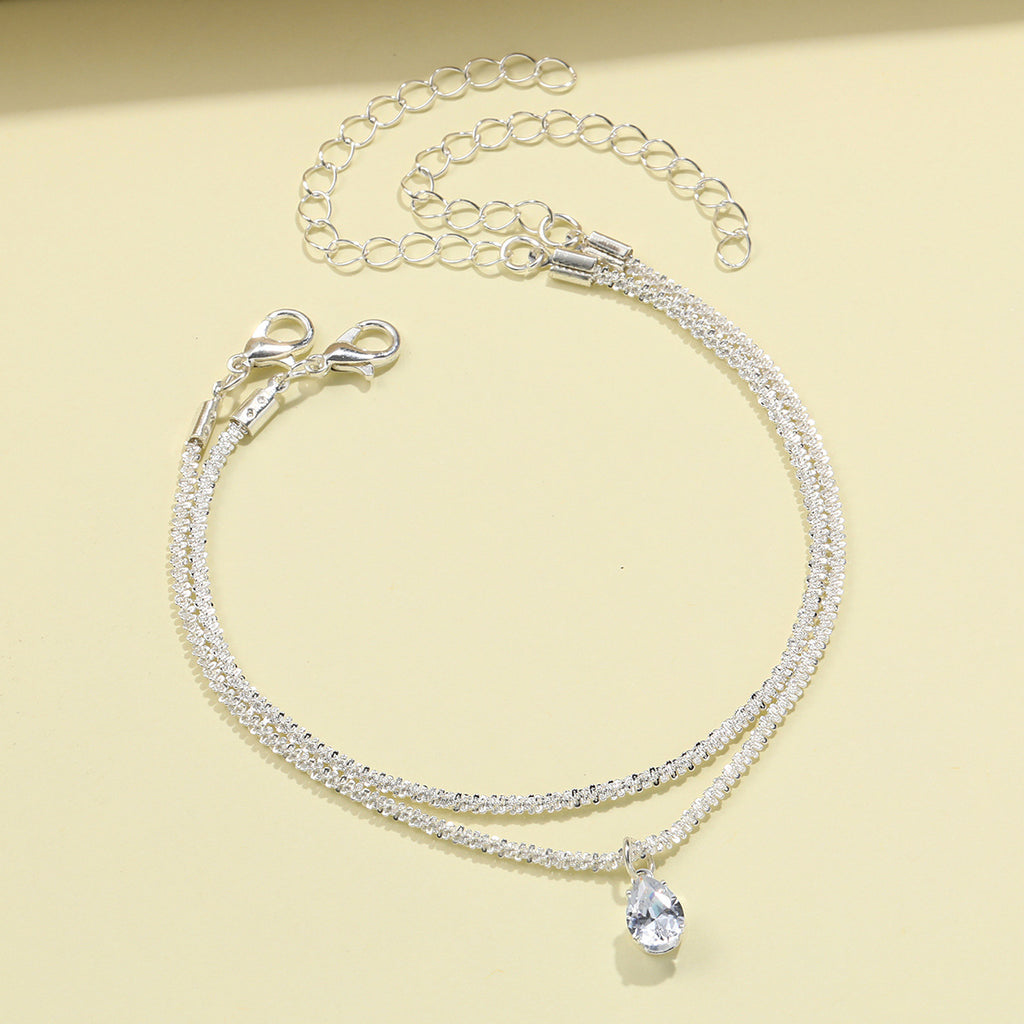 Damen Armreif-Set mit funkelnden Kristallen und zarten Gliederdesigns Shop Nory