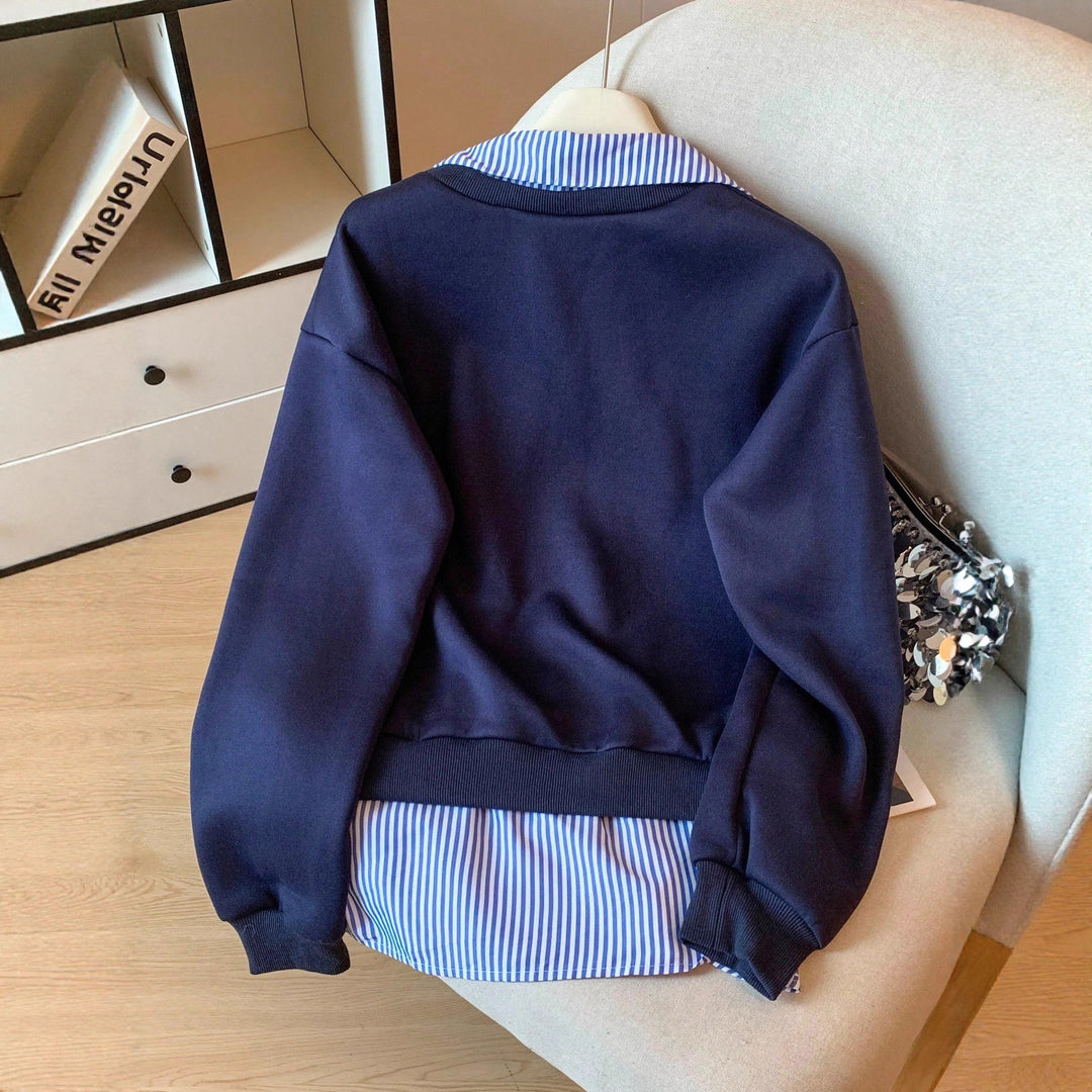 Damen Sweatshirt mit integriertem Hemdkragen und Schößchen‑Detail Shop Nory