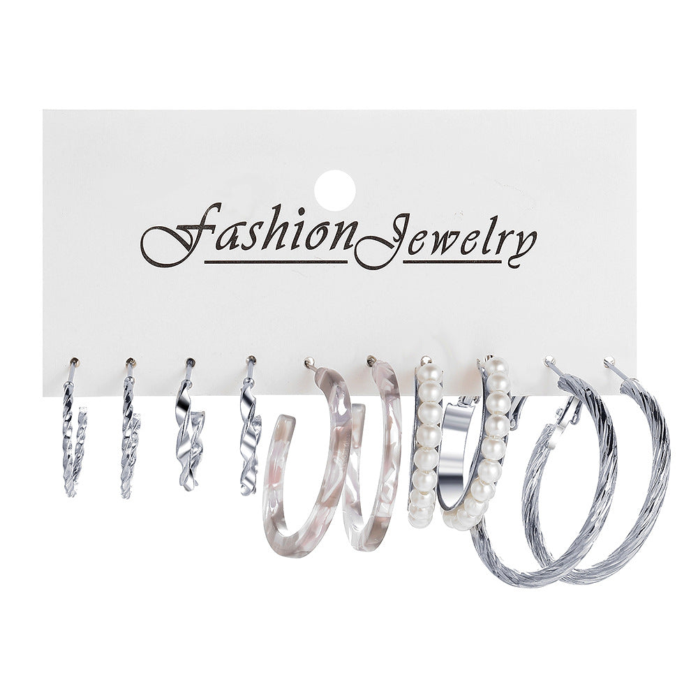 Damen Ohrringe Set mit vielfältigen Designs und funkelnden Akzenten Shop Nory