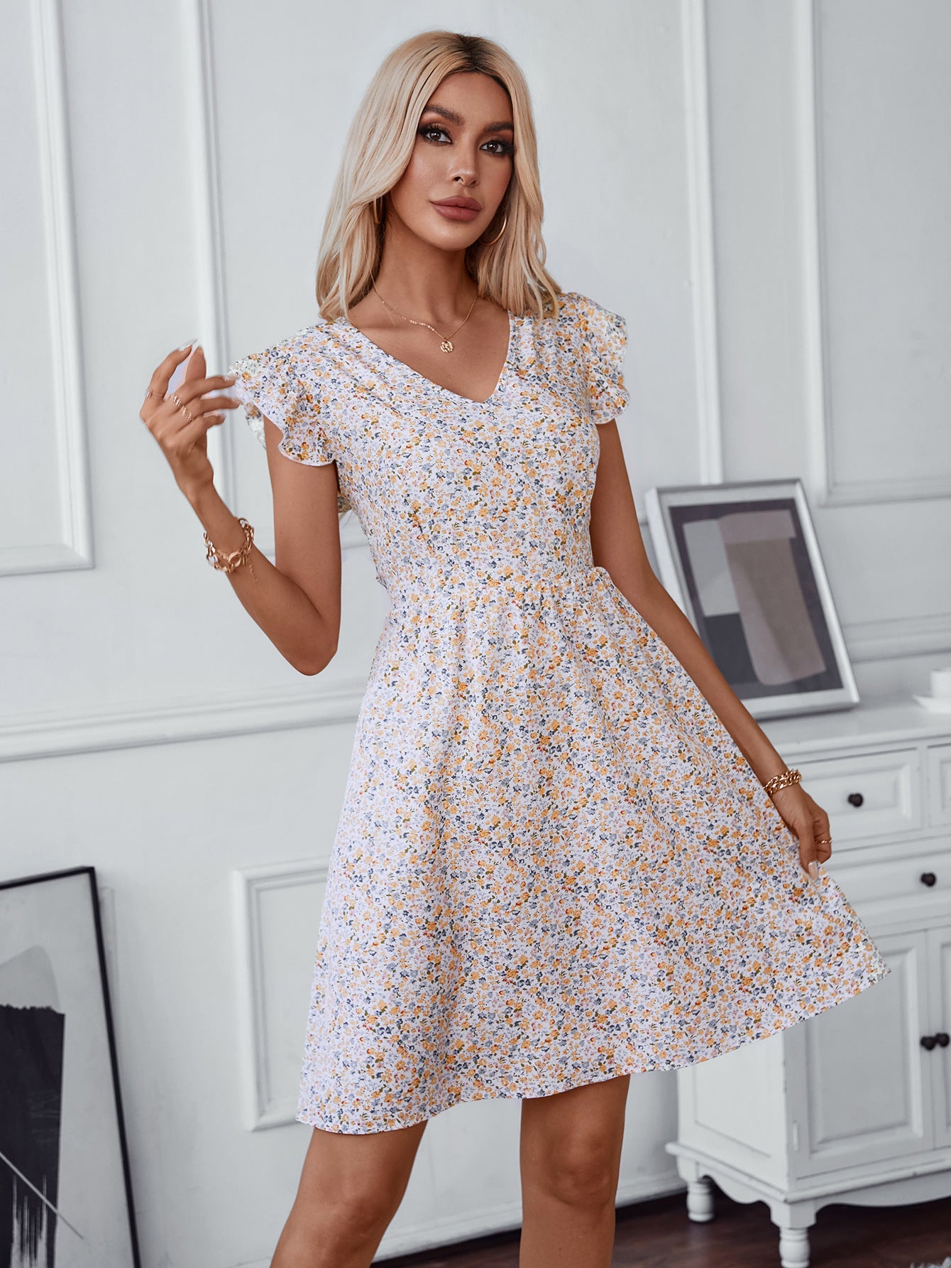 Damen verspielt fließendes Sommerkleid