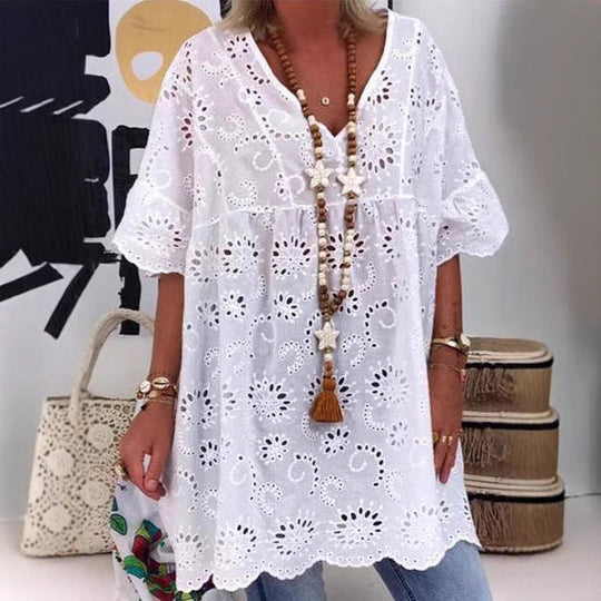 Damen Bluse mit floralen Stickereien und weiten Ärmeln