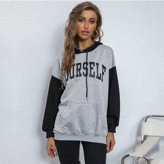 Damen Oversize-Kapuzenpullover mit College-Print, Kängurutasche und Kontrastärmeln Shop Nory