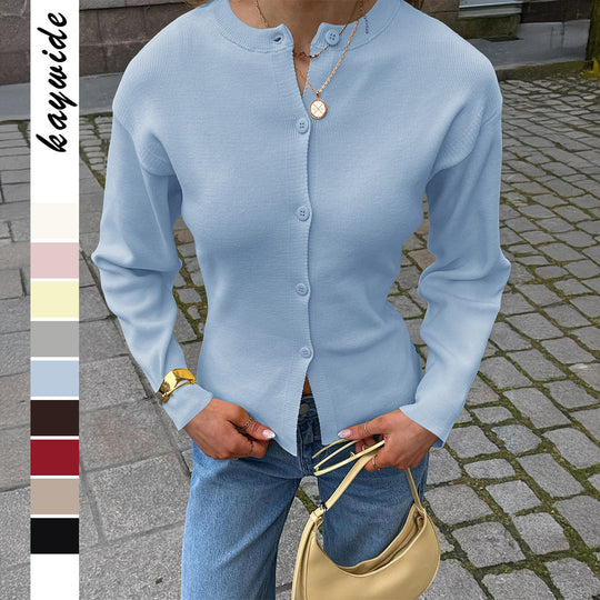Damen nan taillierte Strickjacke mit asymmetrischer Knopfleiste und Rundhalsausschnitt Shop Nory