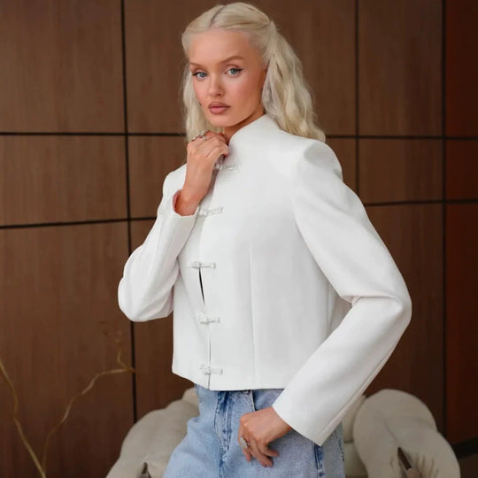 Damen Kurzblazer mit Mandarinkragen und dekorativen Knotenverschlüssen Shop Nory