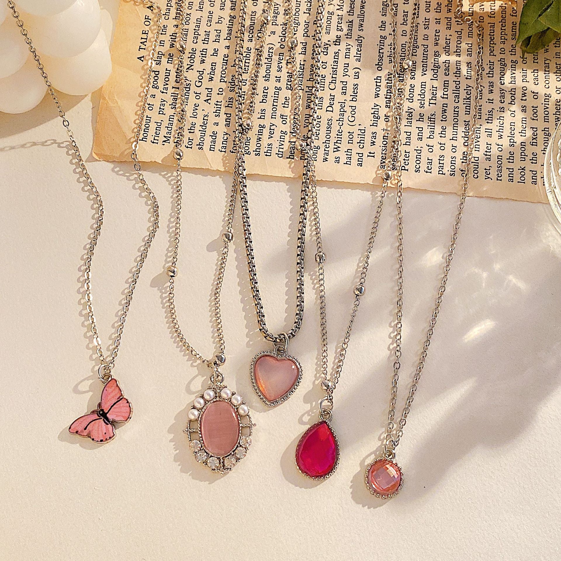 Damen Halskettenset mit bunten Anhängern und hochwertigen Details Shop Nory