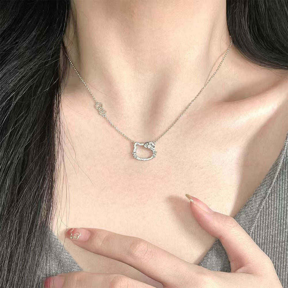 Damen Halskette mit verspieltem Katzenmotiv und Zirkonia Shop Nory