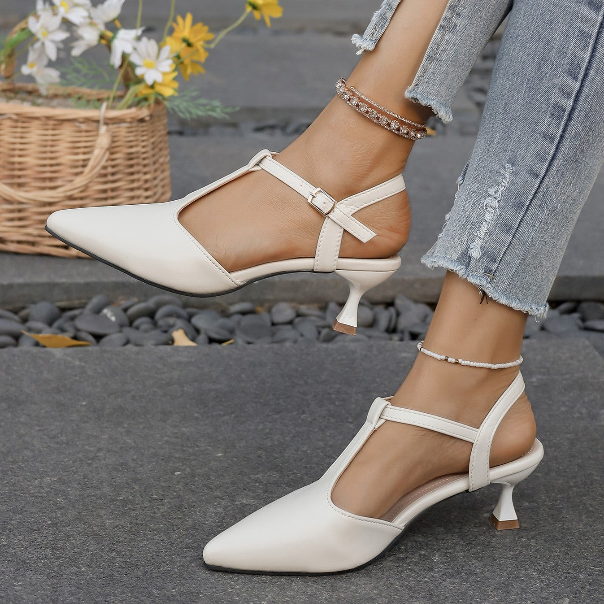 Damen Slingback-Pumps mit eleganter Spitze und komfortablem Blockabsatz