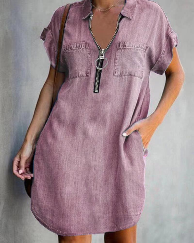 Damen Jeanshemdkleid mit praktischen Taschen und modernem Reißverschluss