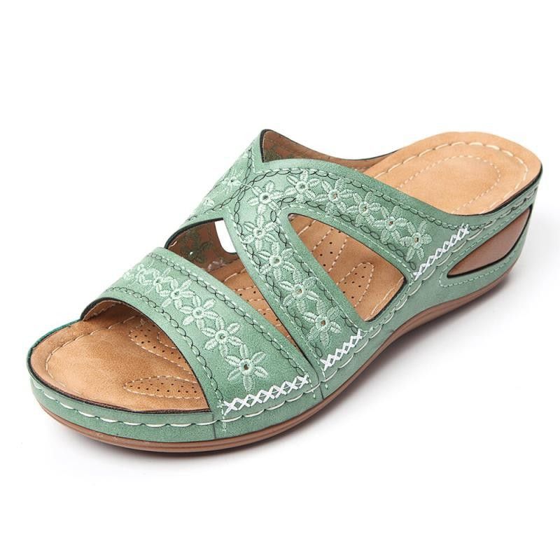 Damen Komfortable Wedge-Pantoletten mit floralem Cut-Out-Design Shopnory