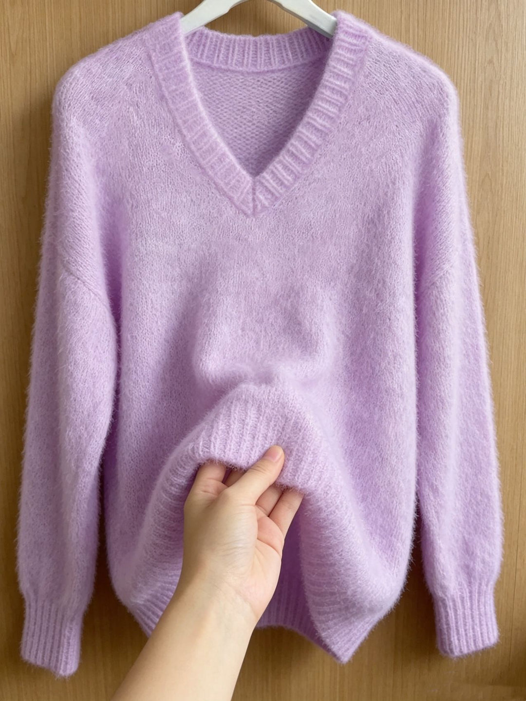 Damen Flauschiger Mohair-Mix Oversize-Pullover mit tiefem V-Kragen Shop Nory