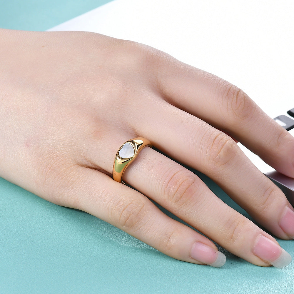 Damen modischer Ring mit herzförmigem Onyx-Einsatz Shop Nory