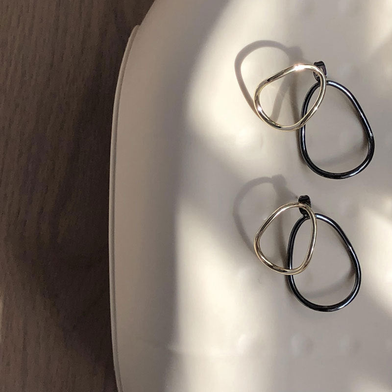Damen Ohrringe mit modernem, organischem Design Shop Nory