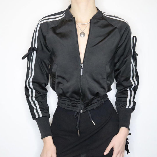 Damen nan sportive Zip-Jacke im Bomberstil mit seitlichen Streifen, Ärmel-Bindebändern und Kordelbund Shop Nory