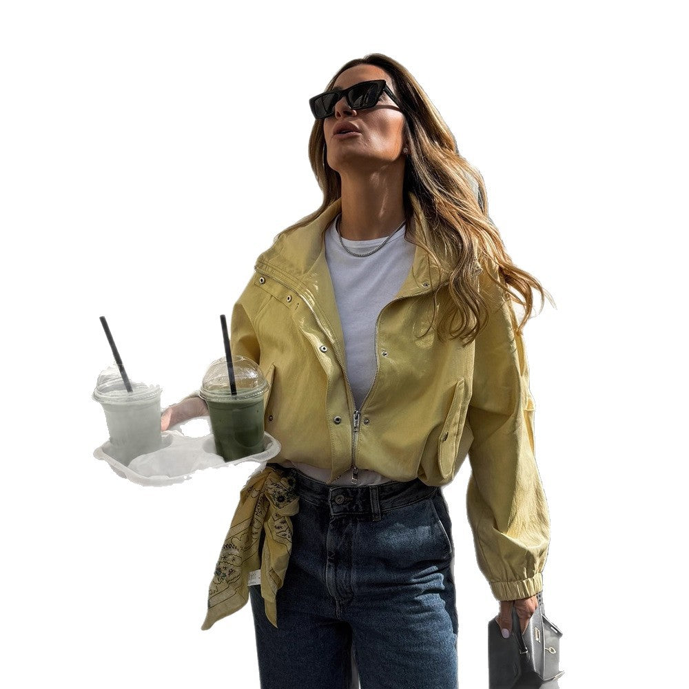 Damen Kurze Satinoptik-Bomberjacke mit Reißverschluss, Druckknöpfen & elastischen Bündchen Shop Nory
