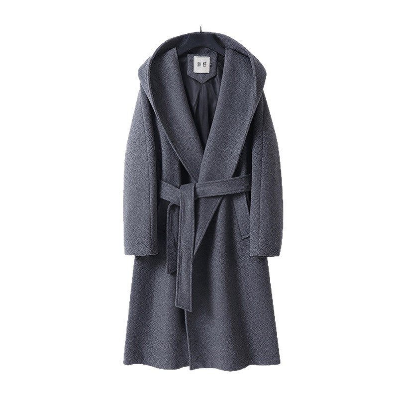Damen Maxi-Mantel mit überzogener Kapuze, Bindegürtel und minimalistischer Wollmix‑Silhouette Shop Nory