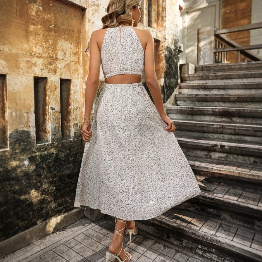 Damen Maxikleid mit floralem Design und schwingendem Saum