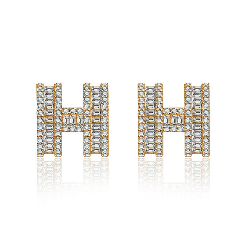 Damen Ohrringe im modernen geometrischen Design mit funkelnden Zirkonia Shop Nory