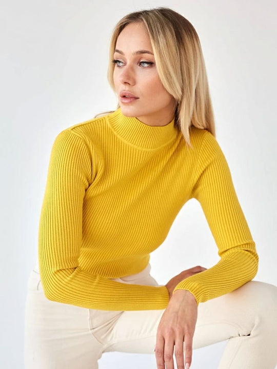 Damen Kurzgeschnittener Rippstrick‑Rollkragenpullover mit taillierter Passform Shop Nory