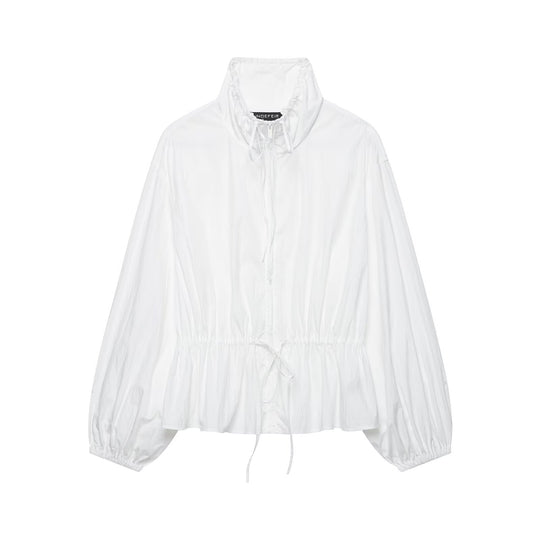 Damen leichte Cropped-Windjacke mit Tunnelzug‑Taillierung und hohem Stehkragen Shop Nory