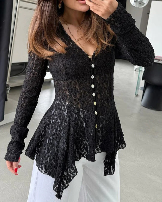 Damen Spitzenbluse mit tailliertem Schnitt, Knopfleiste und asymmetrischem Schößchen Shop Nory