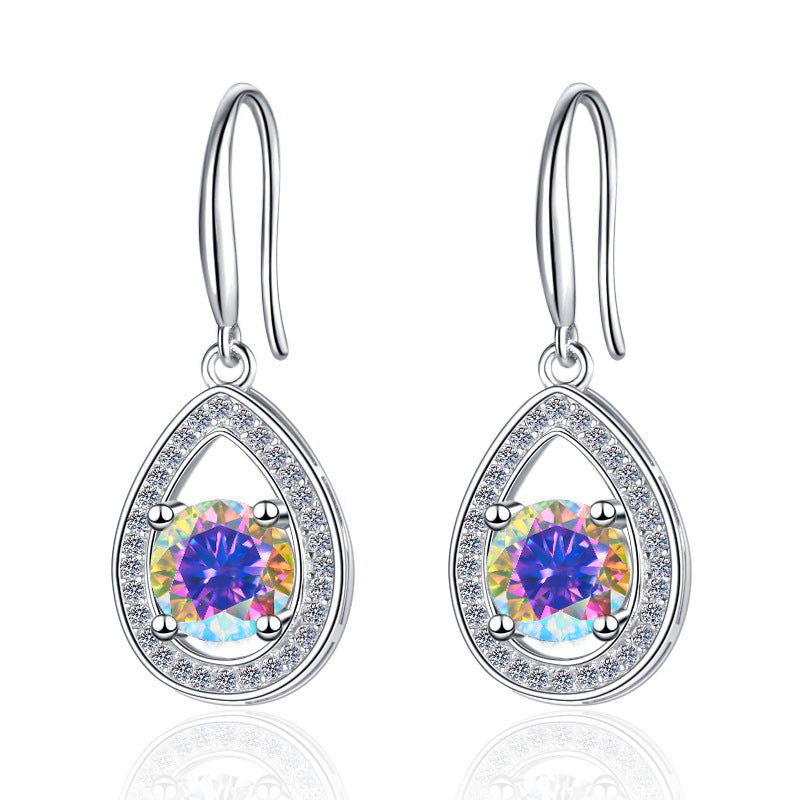 Damen Ohrhänger mit glänzendem Zirkonia und eleganter Tropfenform Shop Nory