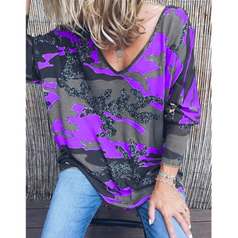 Damen Oversize V‑Ausschnitt Longshirt mit Camouflage‑Print und Glitzerbesatz Shop Nory