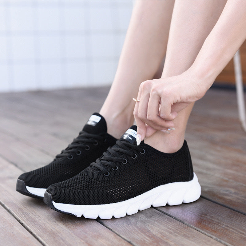 Damen luftige und leichte Sport-Sneaker