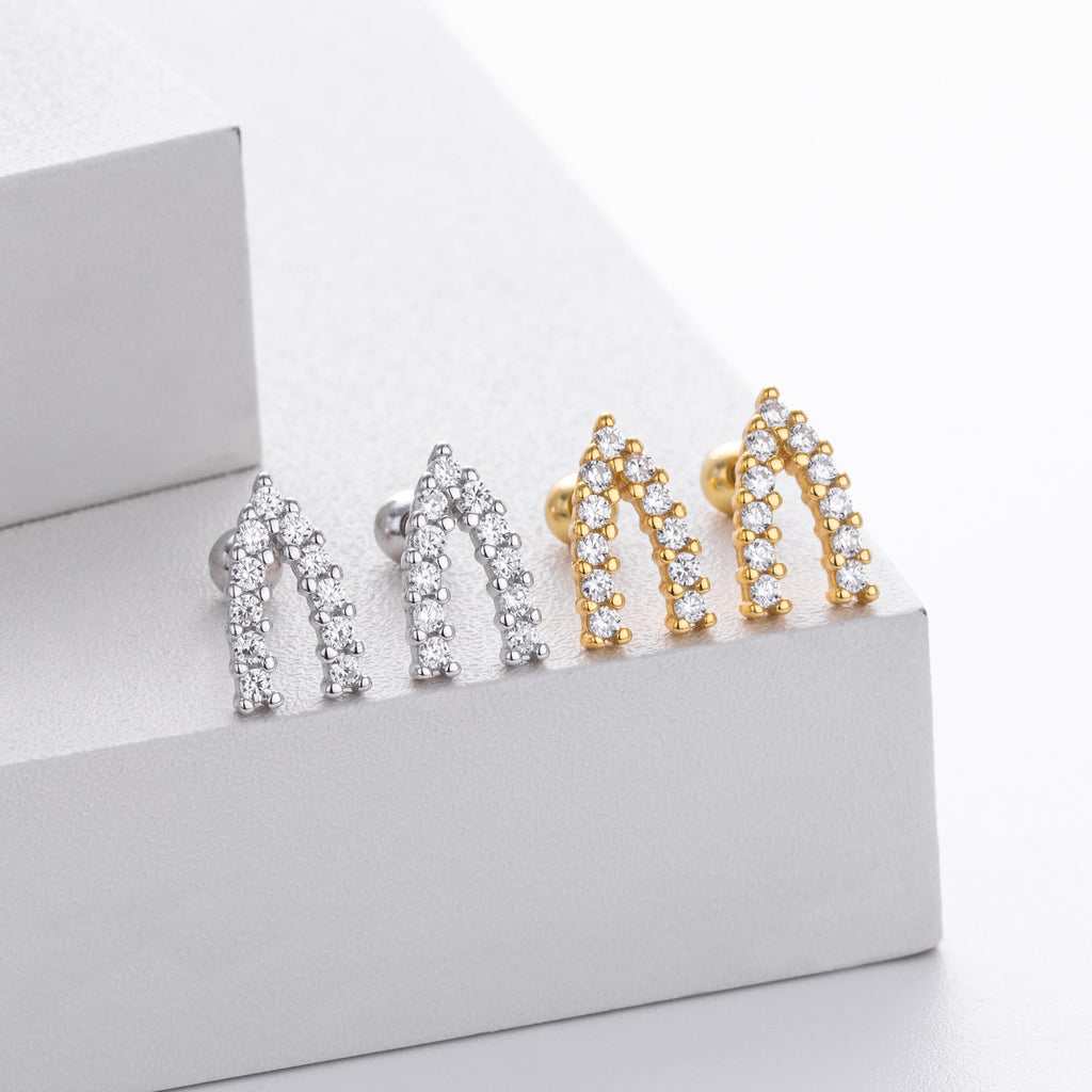 Damen Ohrstecker mit modernem Bogen-Design aus 925 Sterling Silber und funkelnden Zirkonia Shop Nory
