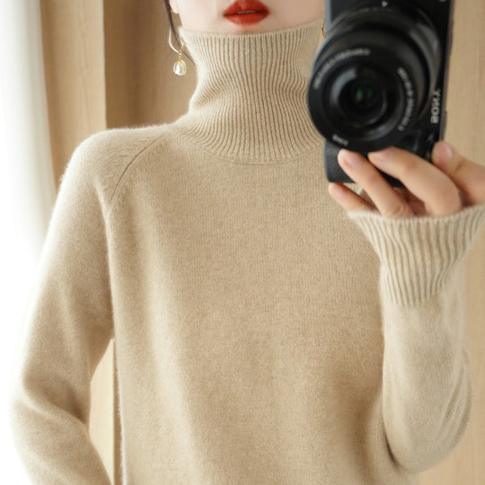 Damen Luxus-Feinstrick-Rollkragenpullover mit Daumenlochbündchen und femininer Schulterpasse Shop Nory