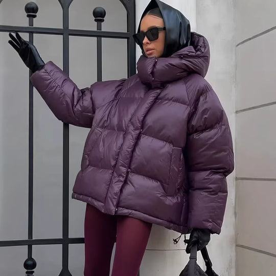 Damen Kurze wattierte Oversize‑Steppjacke mit hohem Stehkragen und Kapuze Shop Nory
