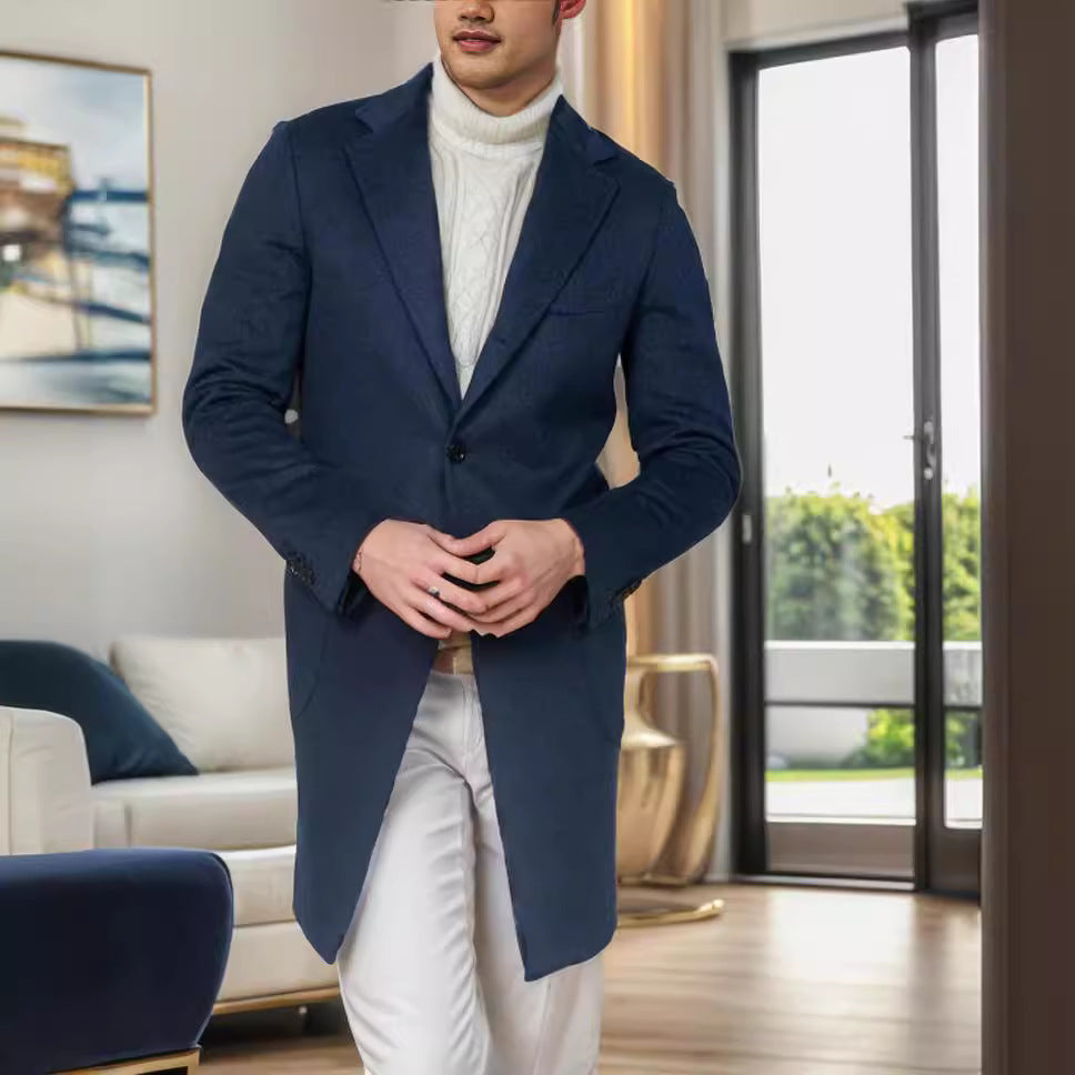 Herren eleganter Langmantel aus weichem Stoff