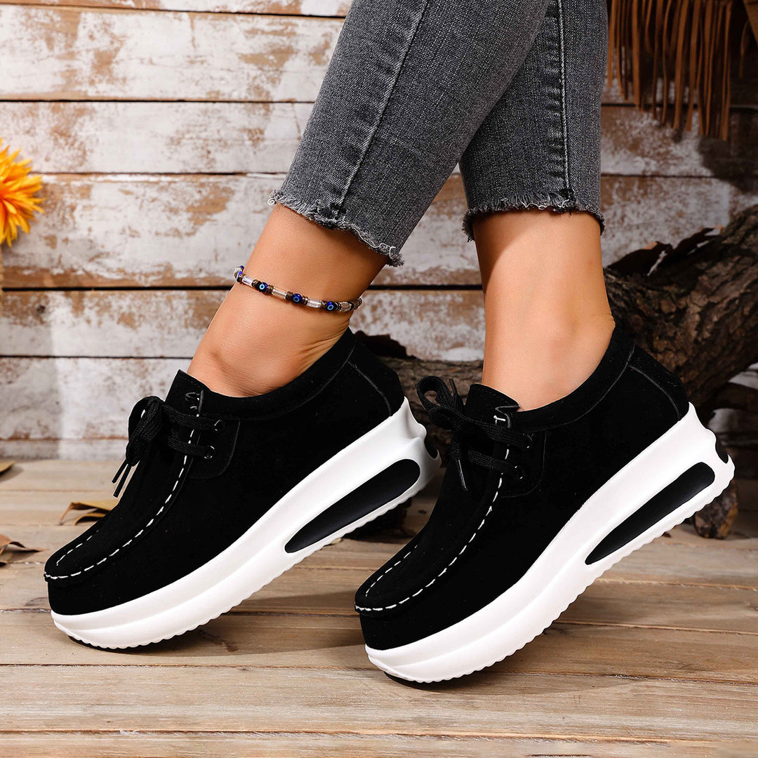 Damen Bequeme Keil‑Plateau‑Sneaker mit Wildlederoptik und gepolstertem Komfortfußbett Shop Nory