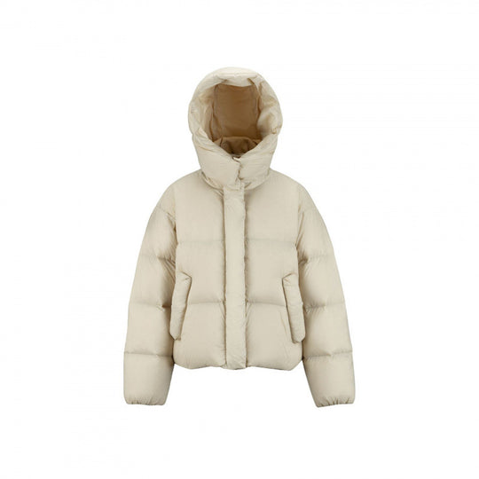 Damen Kurz gepolsterte Crop‑Steppjacke mit Volumen‑Kapuze und verdeckter Druckknopfleiste Shop Nory