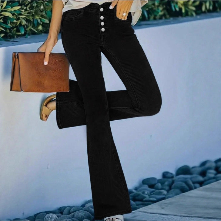 Damen taillenhohe Schlagjeans mit dekorativer Knopfleiste und sculptendem Sitz Shop Nory