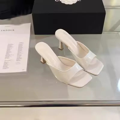 Damen Hochhackige Sandalen mit verziertem Riemendesign