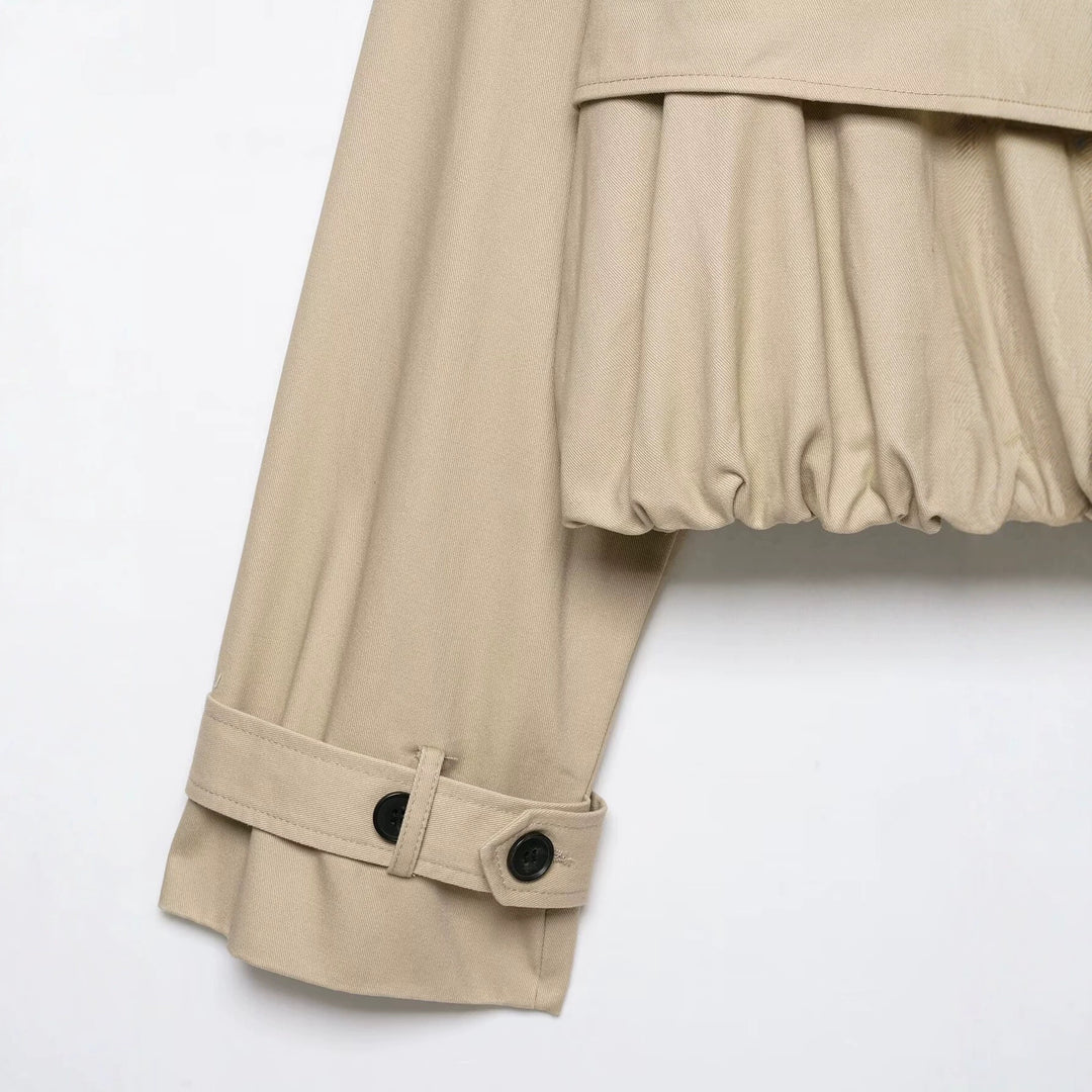 Damen Kurzgeschnittene Trenchjacke im Boxy‑Schnitt mit Raffung und verstellbaren Manschetten Shop Nory