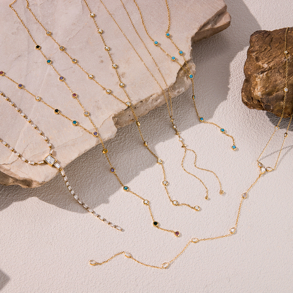Damen mehrlagige Halskette mit anpassbarem Design und hypoallergenen Eigenschaften Shop Nory
