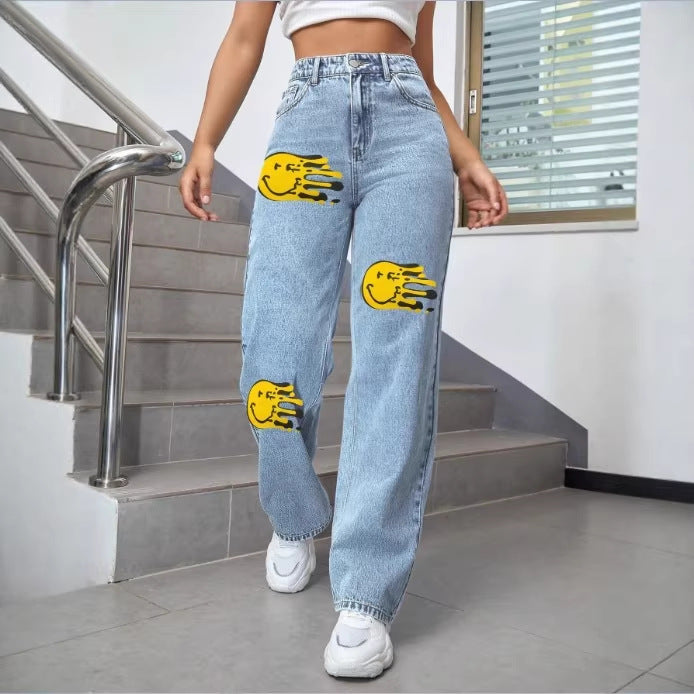 Damen hochtaillierte weite Denim-Jeans mit auffälligen Print‑Fleck‑Akzenten Shop Nory