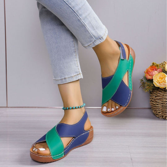 Damen modische Sandalen mit verstellbarem Riemen und anatomischem Fußbett Shopnory