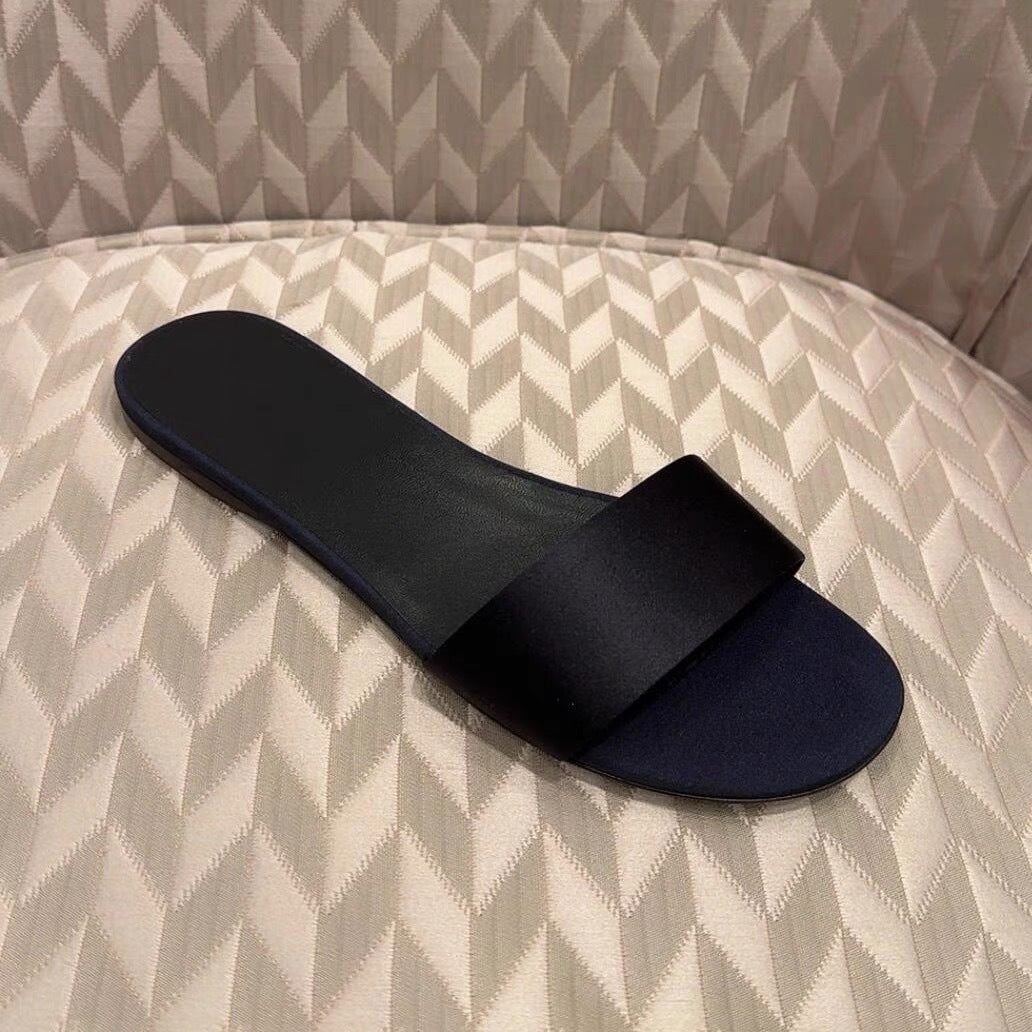 Damen elegante Slides mit breitem Satin-Riemen und komfortablem Fußbett