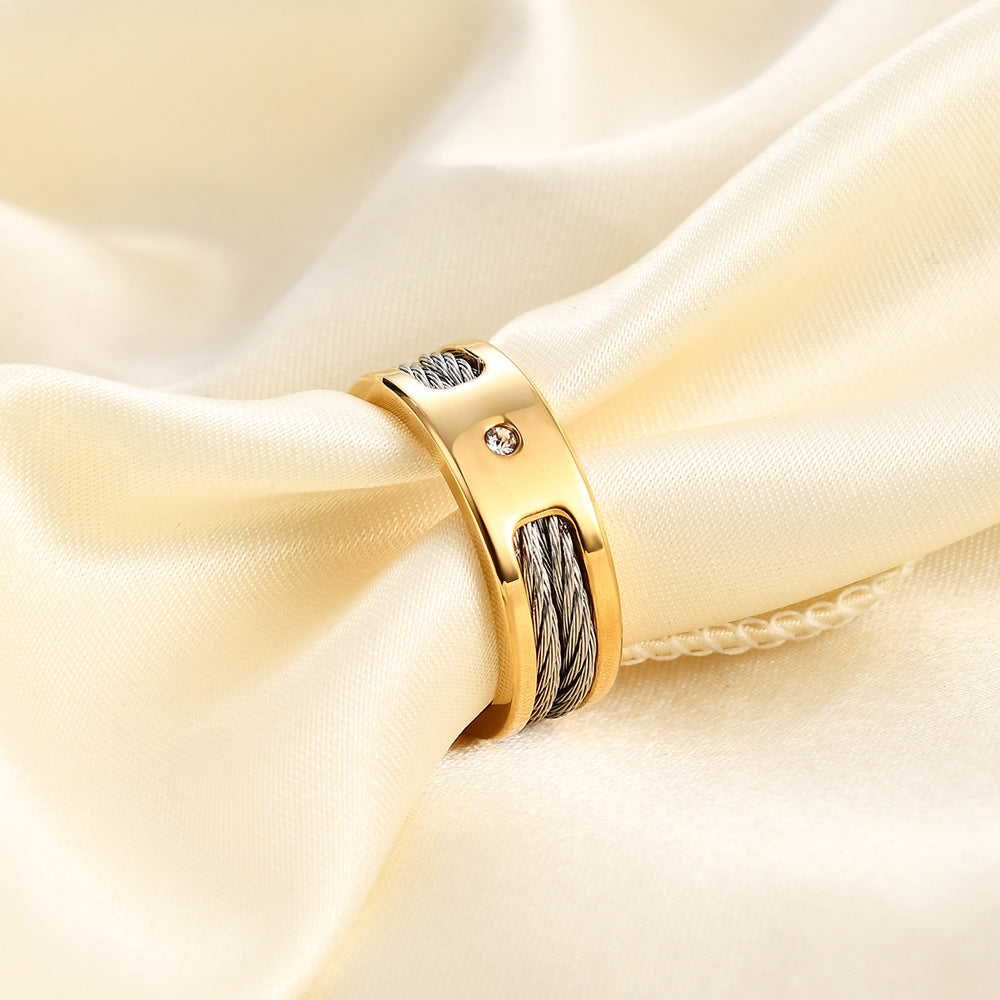 Herren Ring mit modernem, strukturiertem Design und glänzender Oberfläche Shop Nory