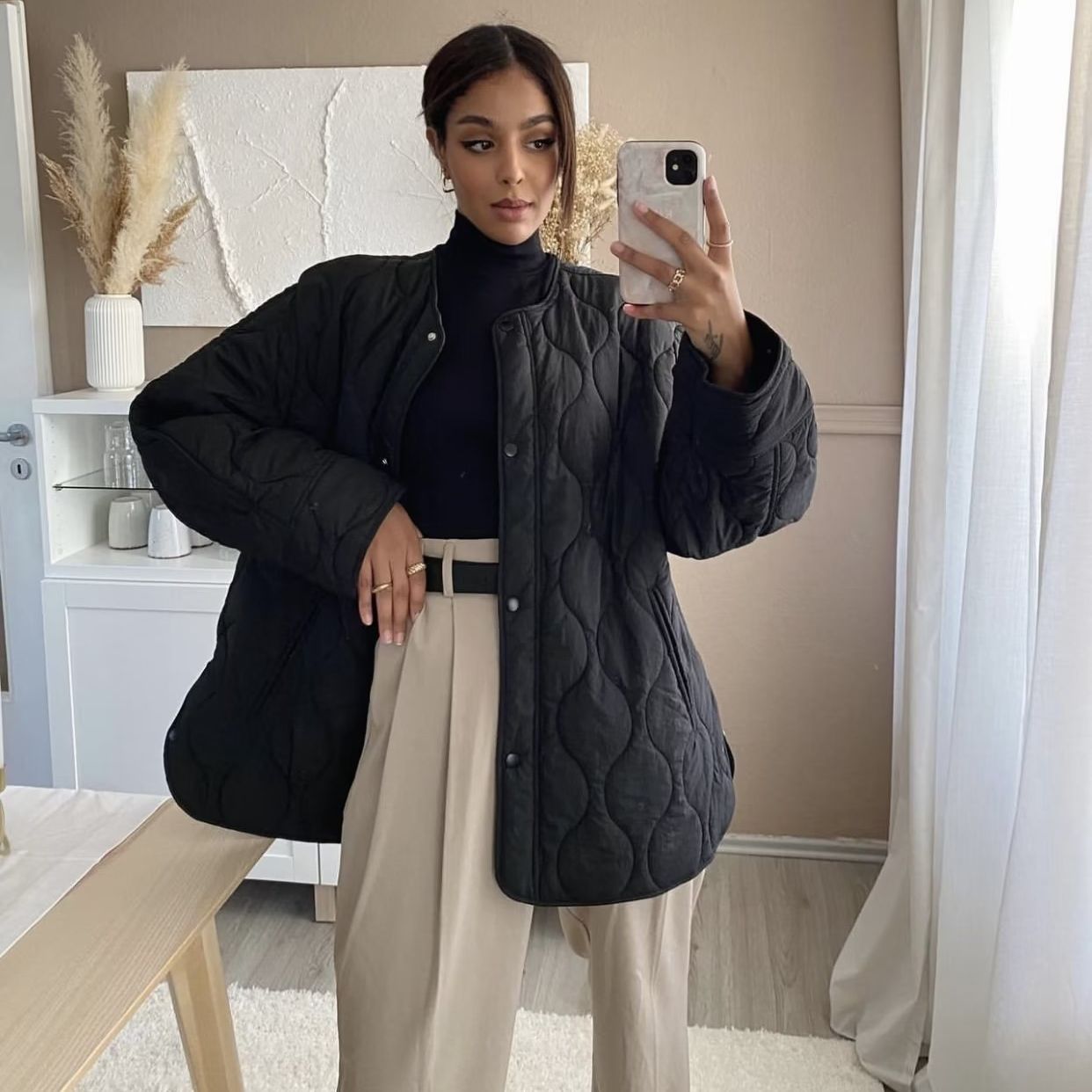 Gepolsterte Jacke Damen, Leichtes Übergröße Modell mit Taschen, Knopfverschluss