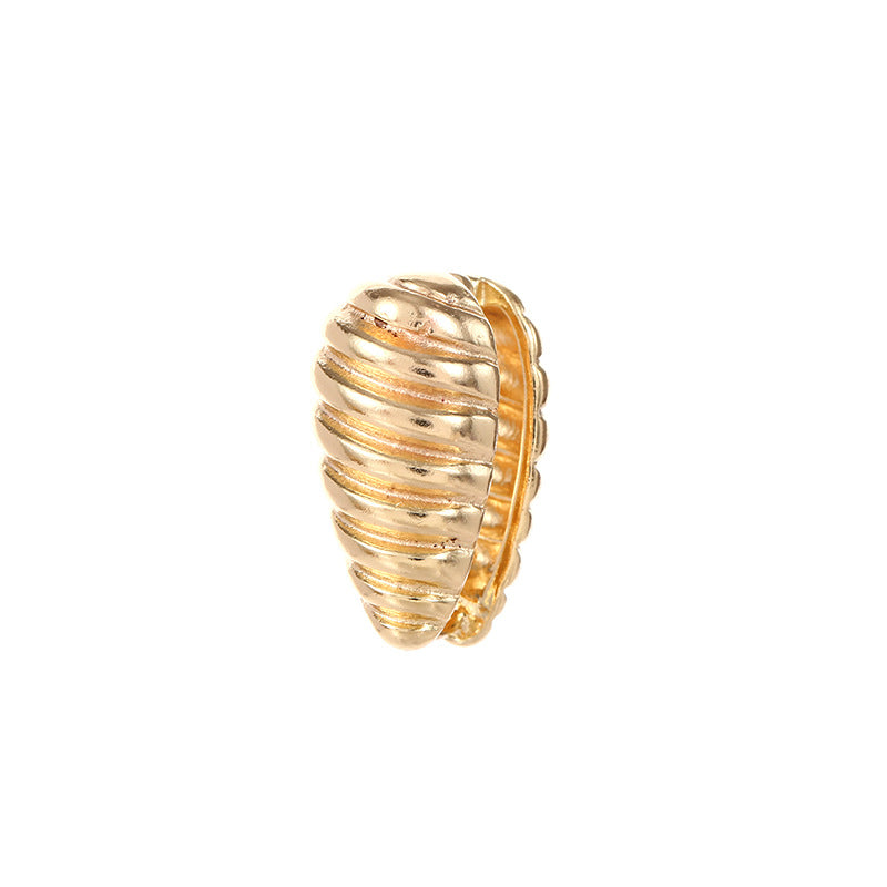 Damen Ohrstecker im luxuriösen Golddesign Shop Nory