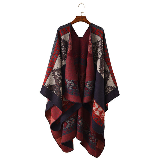 Damen Oversize Strickponcho mit folklorischem Jacquardmuster Shop Nory